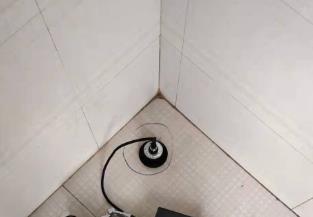 凤阳卫生间漏水维修之 loft 夹层储藏室毗邻暗管渗水哪家好，推荐诚匠小爱修缮